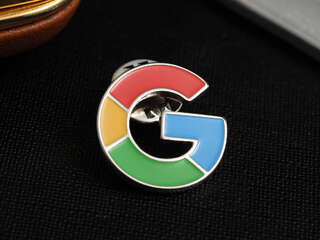 Badge with logo "Google"